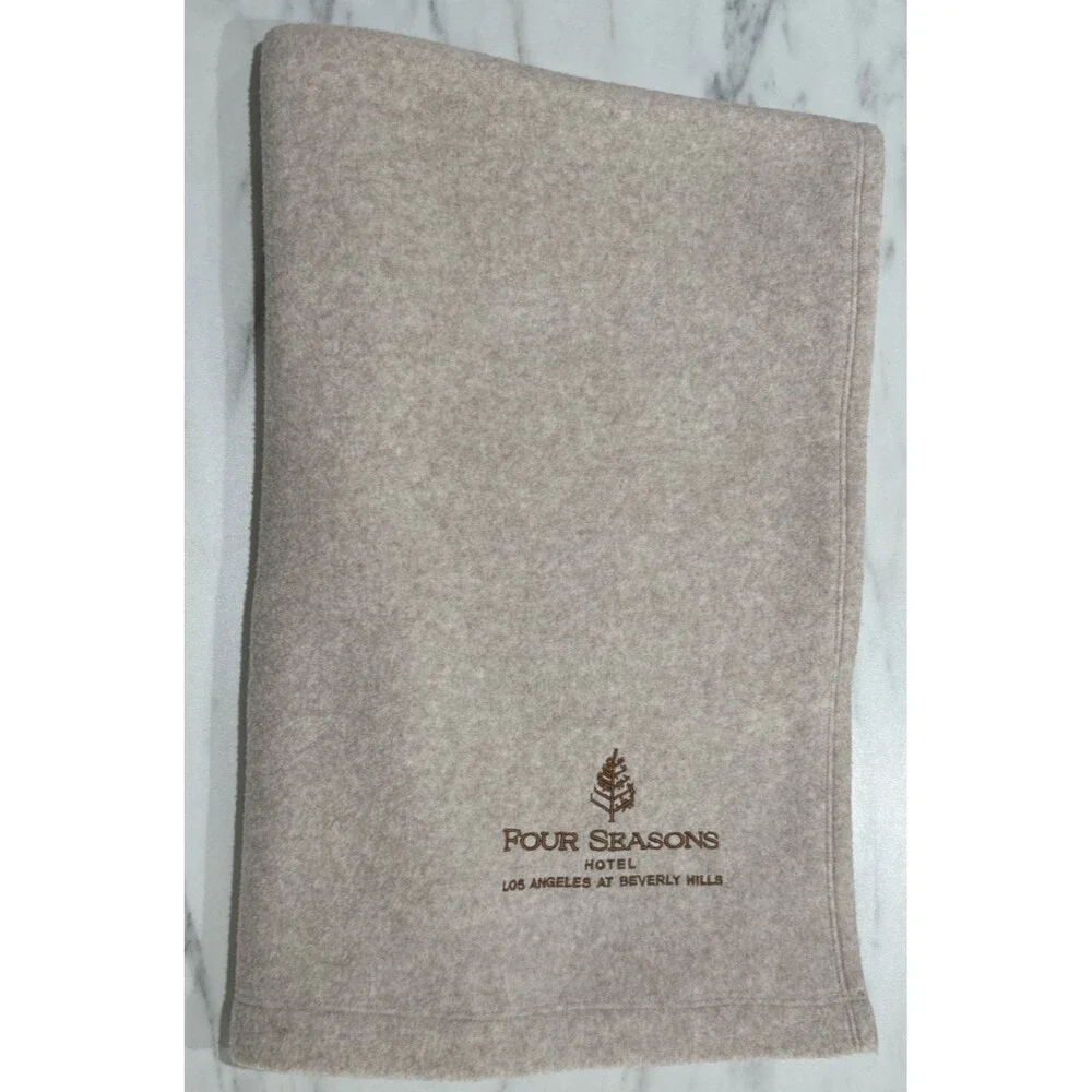 Four Seasons Hotel Beverly Hills Shoulder Blanket 27